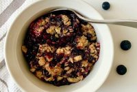 Gluten-Free Mixed Berry Crisp Recipe for Summer Desserts