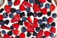 Mixed Berry Cream Chocolate Pie Recipe