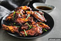 Smoky Maple Bourbon Chicken Wings Recipe for Crowd-Pleasing Flavor