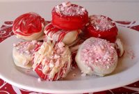 Peppermint-Covered Oreo Cookies — Holiday Mint Treats