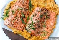 Salmon and Potato Bake: Simple Weeknight Dinner Recipe