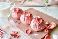 Pink Hot Chocolate Bombs: How to Make and Customize for Gifting