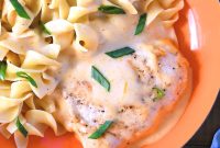 Creamy Cheese Chicken Dinner Recipe with Garlic Herb Sauce
