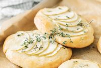 Apple and Thyme Focaccia: Rustic Savory-Sweet Flatbread Recipe