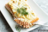 Cream Cheese Baked Salmon with Garlic and Dill