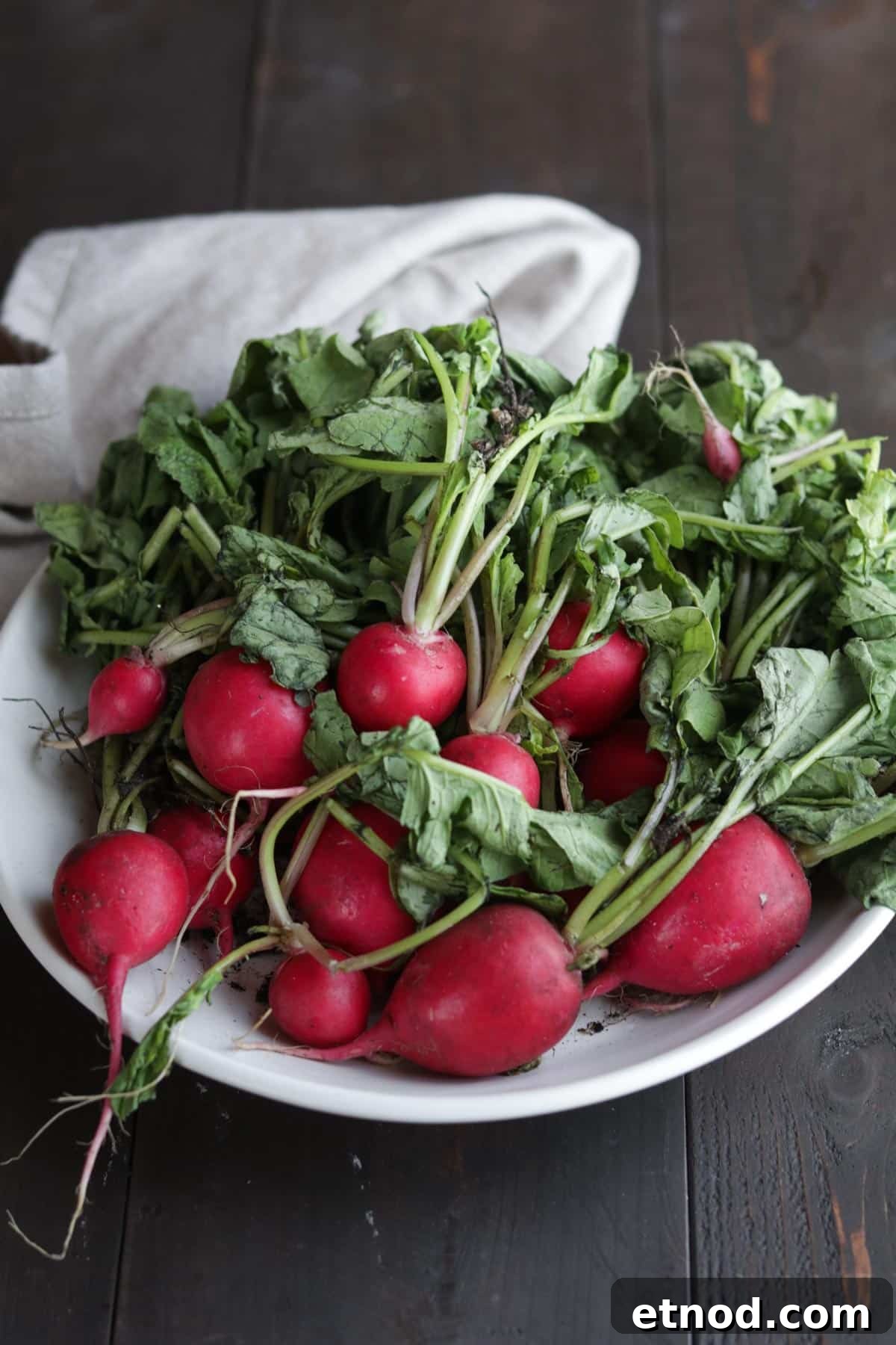 Tasty Food Photography Workshop at Pinch of Yum — Learn Pro Techniques 4 Radishes