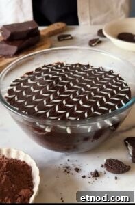 3-Minute One-Bowl Oreo Mug Cake Recipe 2 img 10442 1
