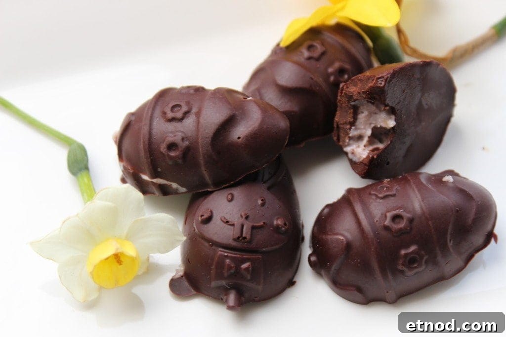 Healthy homemade chocolate filled with strawberry cashew cream. The perfect Easter treat for those who are #glutenfree #dairyfree #eggfree #vegan