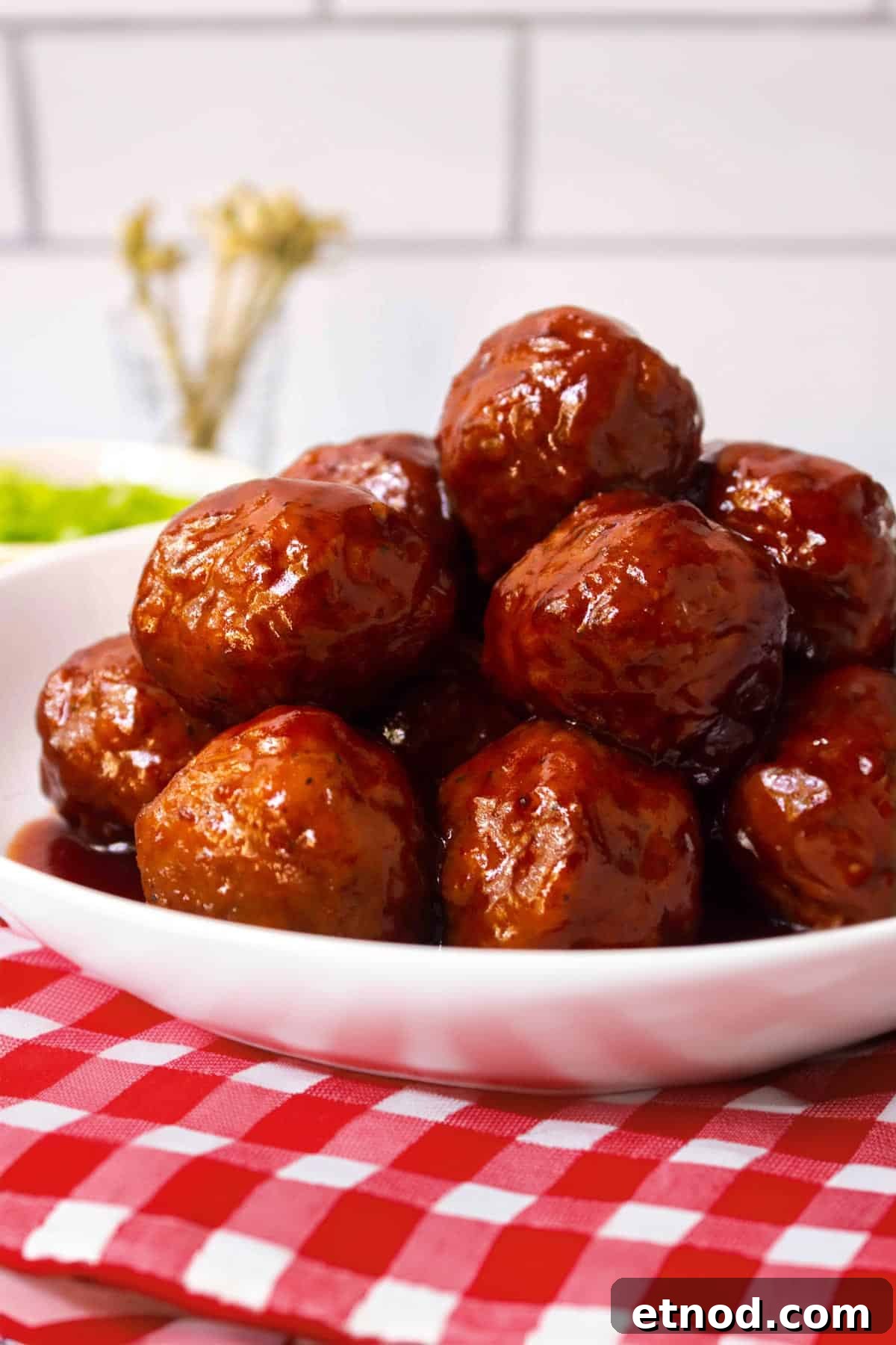 17 Delicious Frozen Meatball Recipes for Quick Weeknight Meals 2 Grape jelly meatballs in a bowl