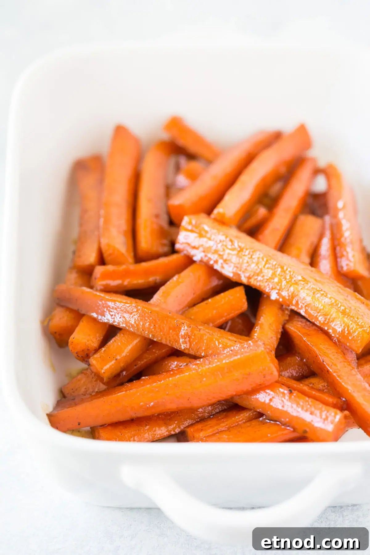 31 Delicious Side Dishes for Ham That Complete Any Dinner 18 Cinnamon Brown Sugar Carrots