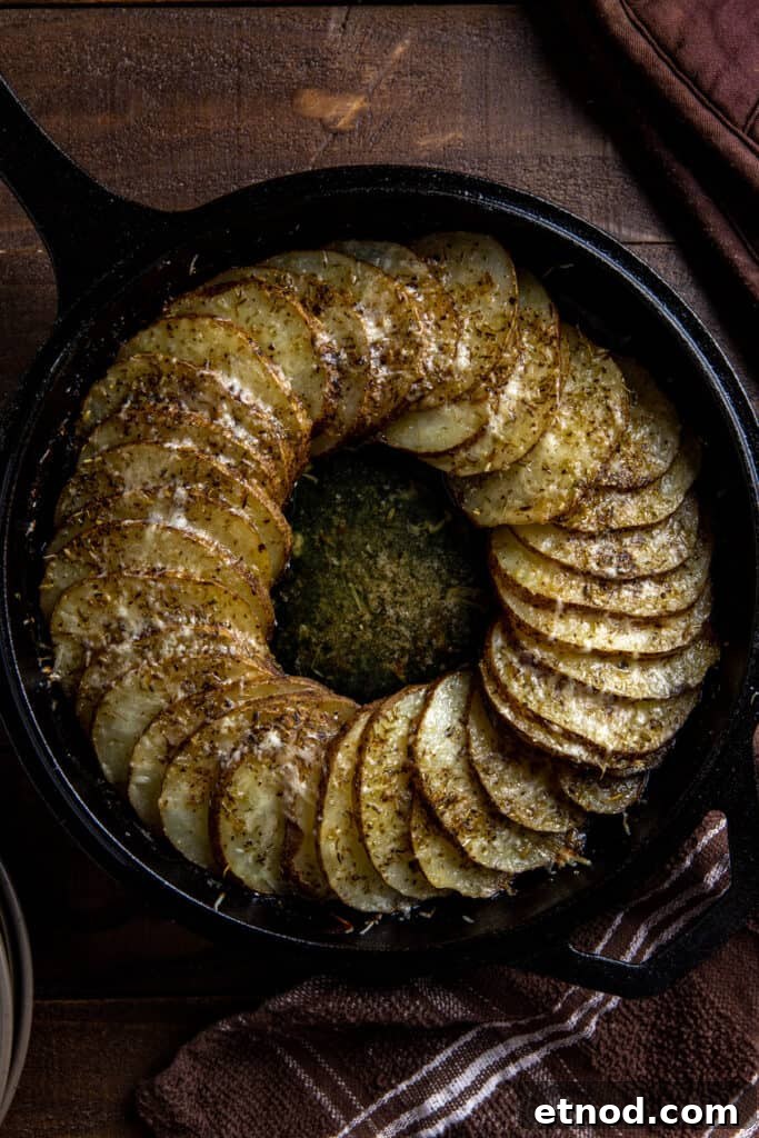 31 Delicious Side Dishes for Ham That Complete Any Dinner 8 Roasted Parmesan Potatoes