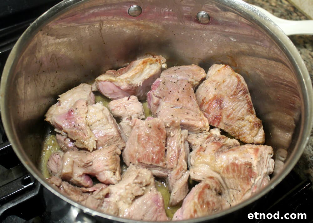 Keto Pork Shoulder Recipe: Tender Slow-Roasted Pork Shoulder 3 Keto Easy Pork Shoulder2
