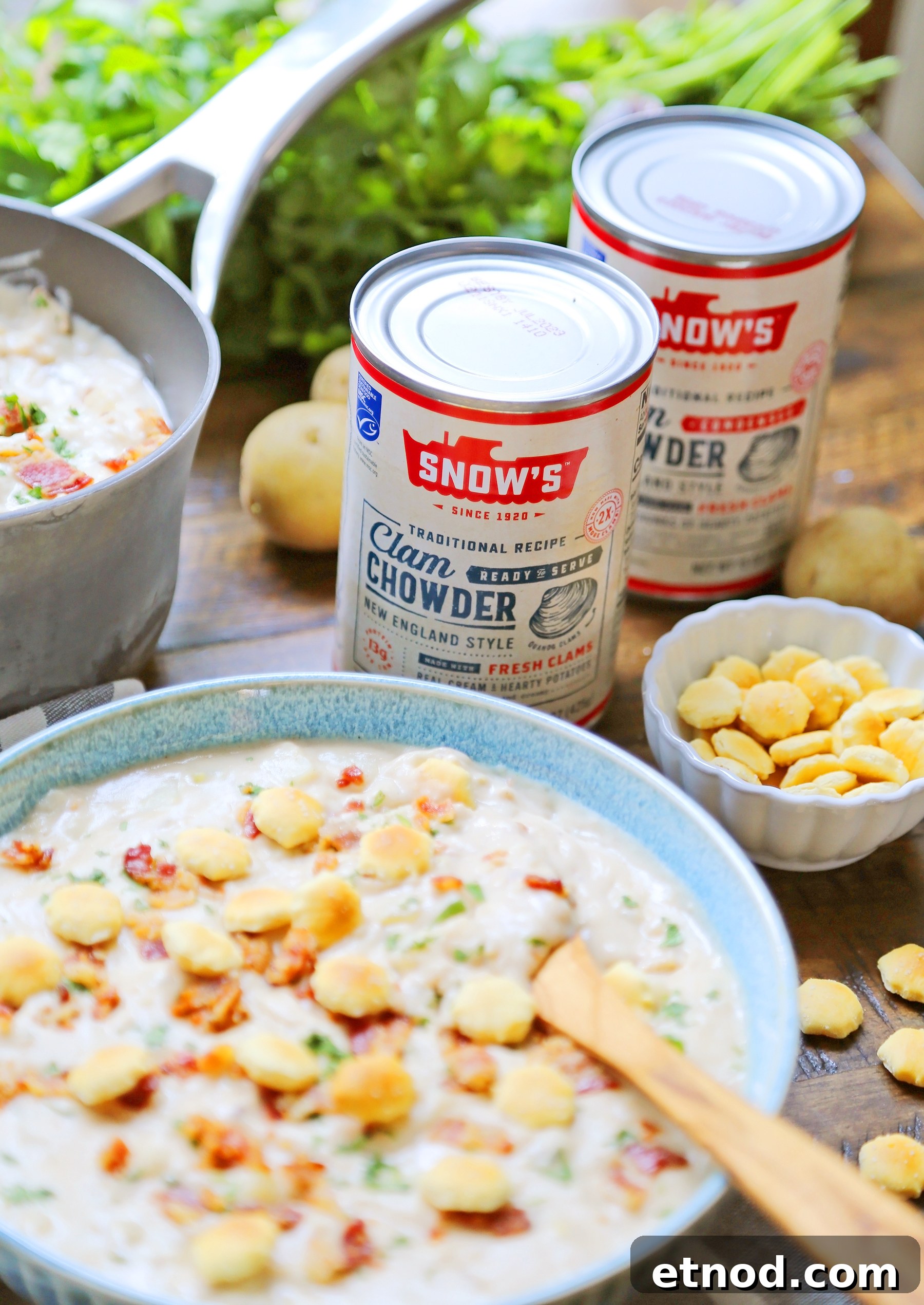 Classic New England Creamy Clam Chowder Recipe 4 Chowder in a bread bowl