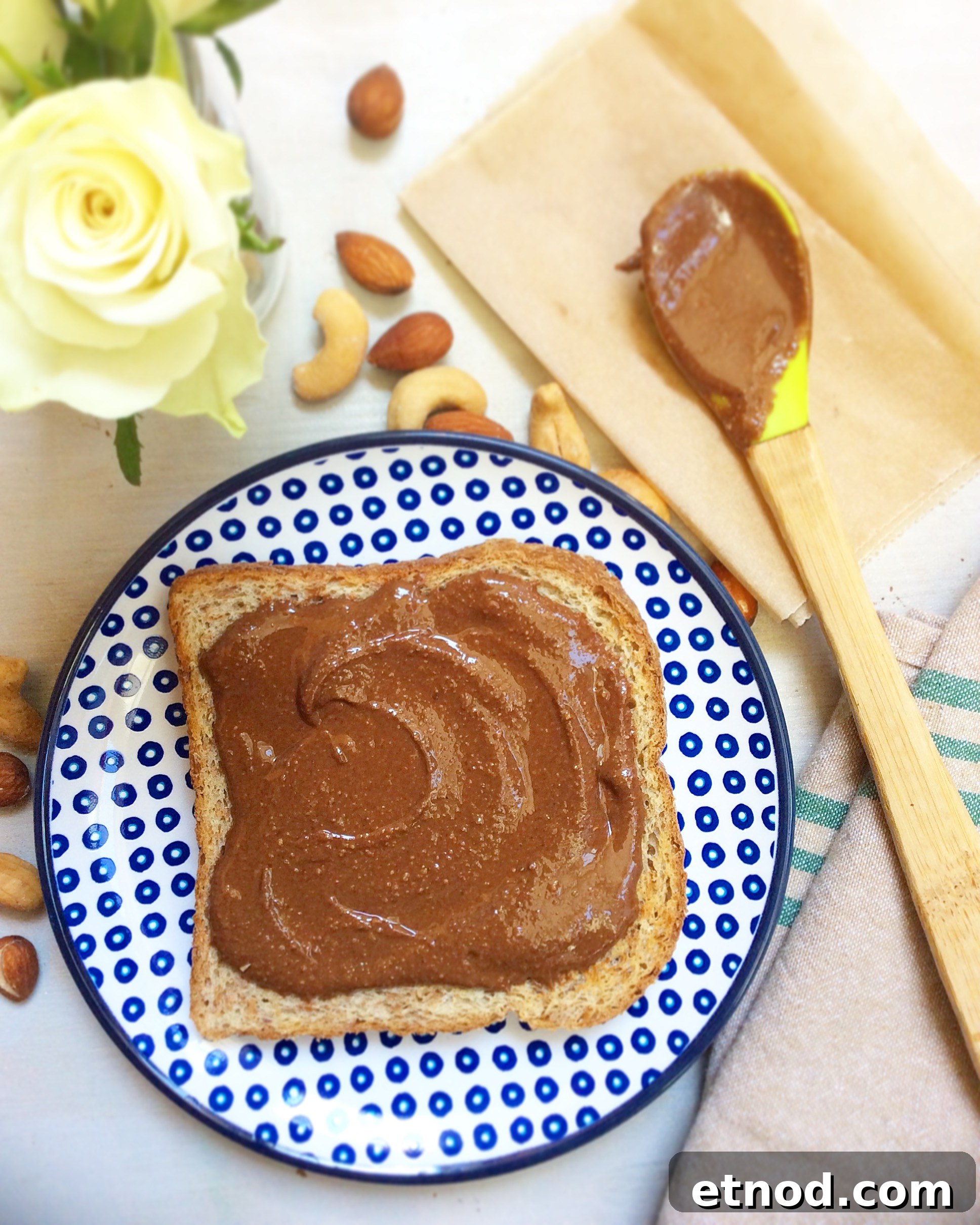 Dark Chocolate Cashew-Almond Butter