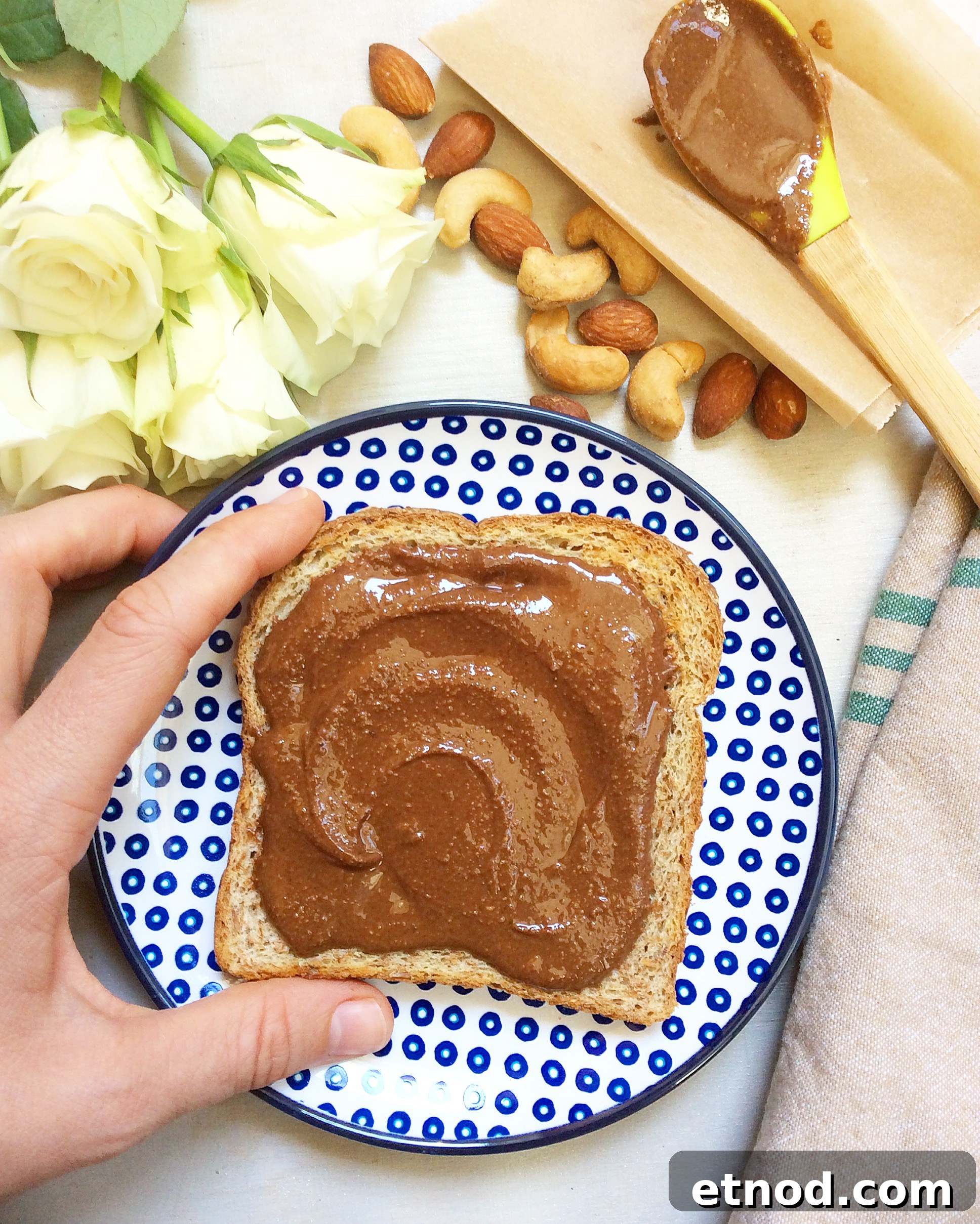 Dark Chocolate Cashew-Almond Butter