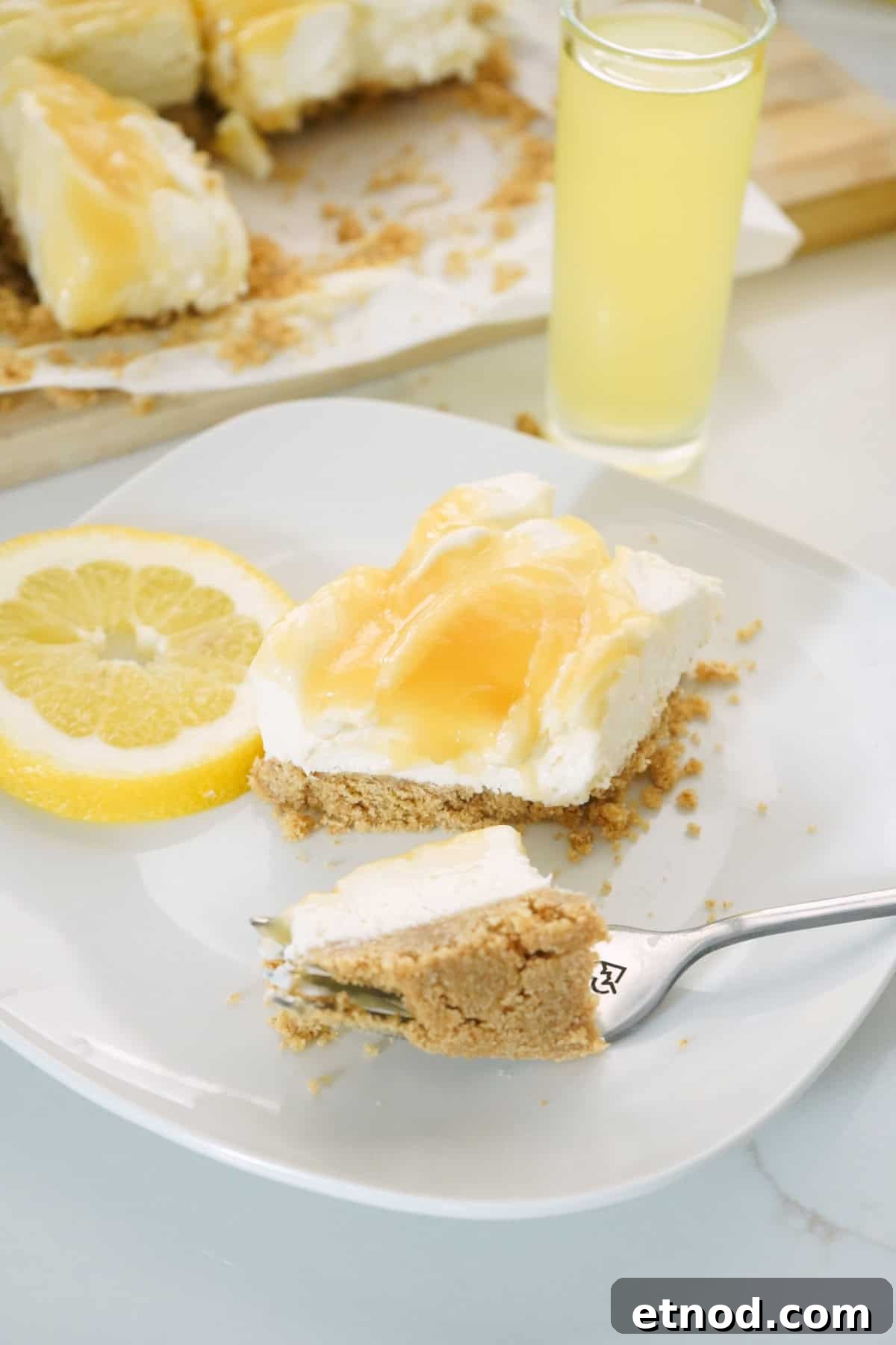 Limoncello Cheesecake Bars (No-Bake) 7 img 27228 6