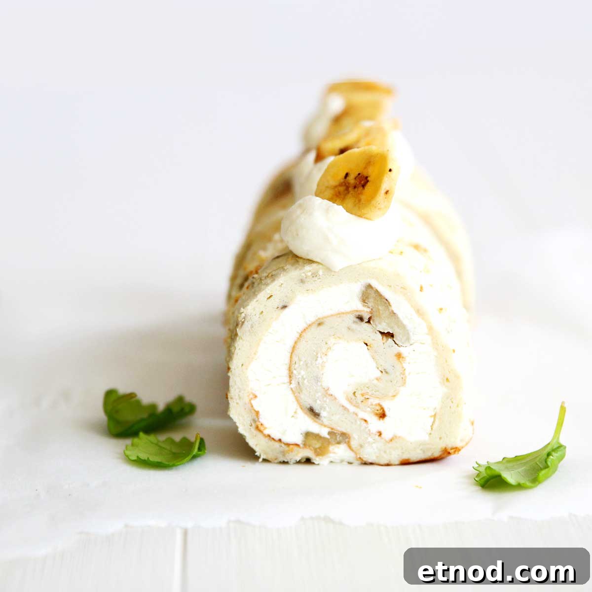 Flourless Banana Swiss Roll: Low-Sugar, Lower-Carb Recipe 3 Flourless Banana Roll Cake (Lower Sugar & Lower Carb Swiss Roll Recipe)
