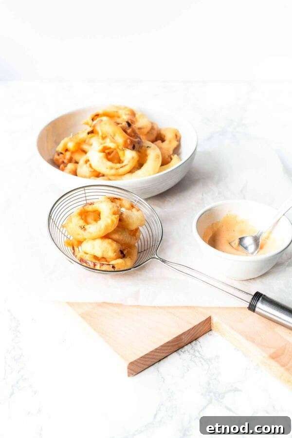 Crispy homemade onion rings. Dip in a great dip sauce and serve on the side with a hamburger, ribs or steak.