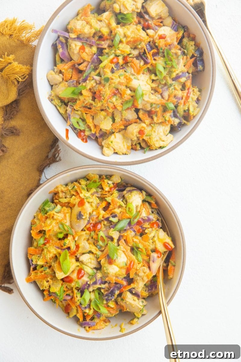 Thai Chicken and Zucchini Skillet Recipe for Quick Weeknight Meals 6 two bowls of zucchini and chicken with Thai sauce