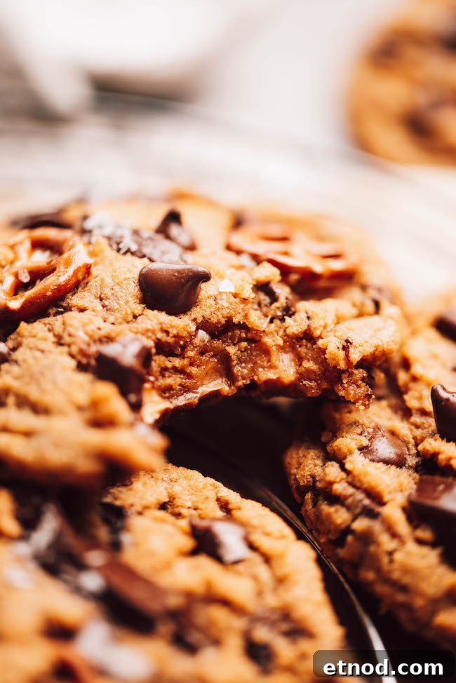 Kitchen-Sink Pumpkin Cookies That Melt in Your Mouth 4 browned butter in pan