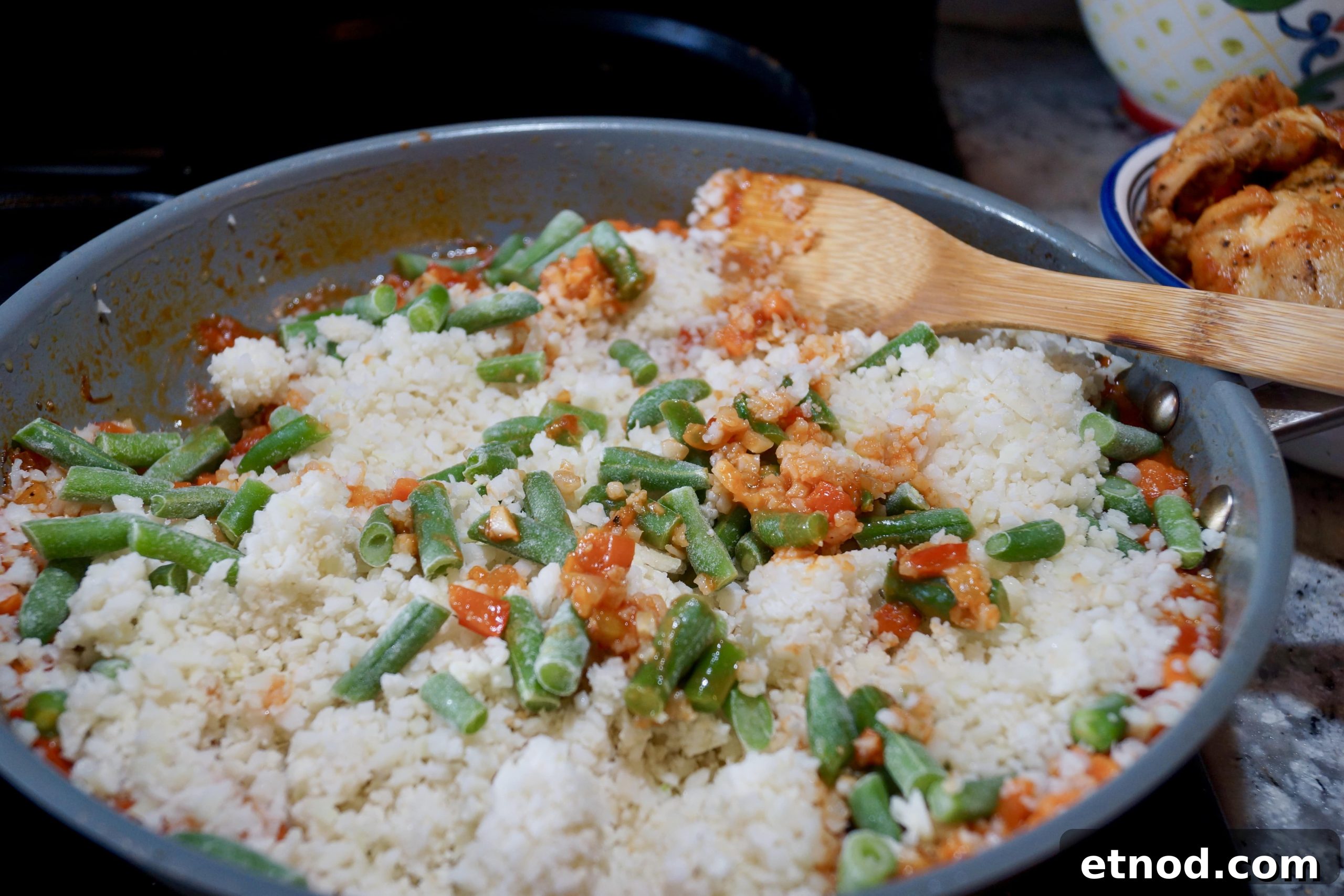 Mexican Cauliflower Arroz con Pollo Recipe: Low-Carb Chicken & Rice Alternative 7 Frozen cauliflower and green beans