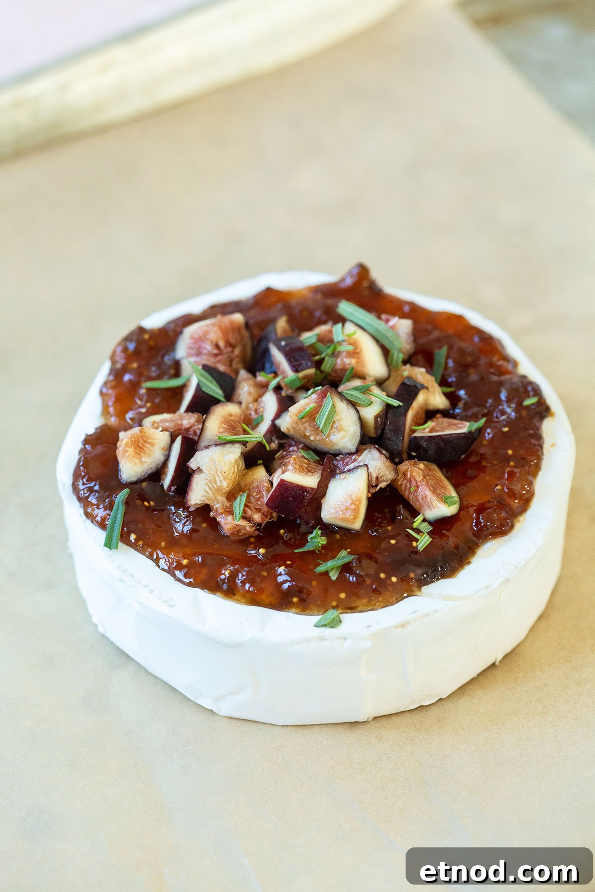 Baked Brie with Fig Jam and Honey for Entertaining 5 Serve baked brie