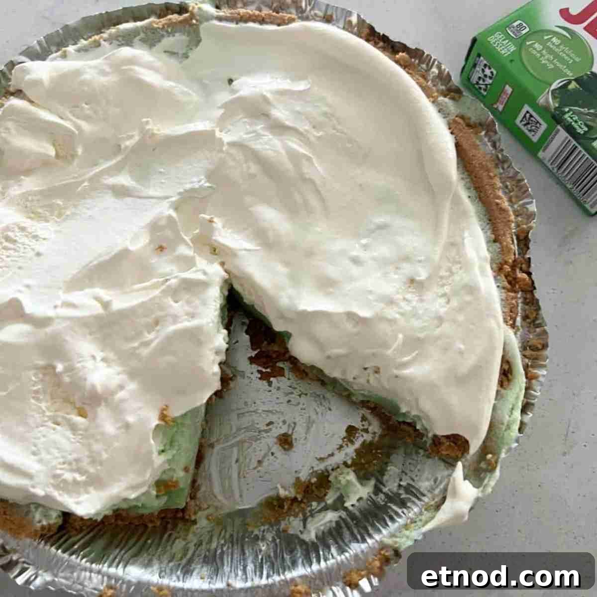 Lightened Key Lime Pie Recipe with Jell-O for Weight Watchers 2 Key lime pie made with Jello.